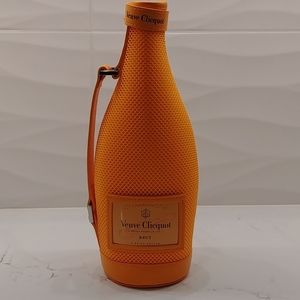 Veuve Clicqout Champagne Isothermic Sleeve